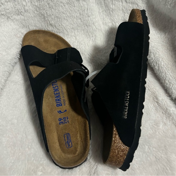 Arizona Soft Footbed
Suede Leather - Picture 4 of 5